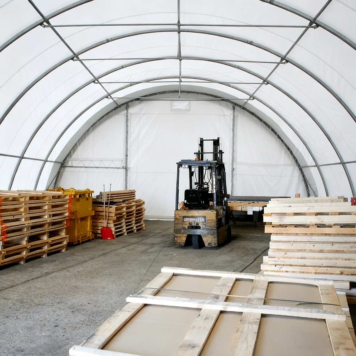 Single Truss Arch Storage Shelter W30'xL85'xH15'