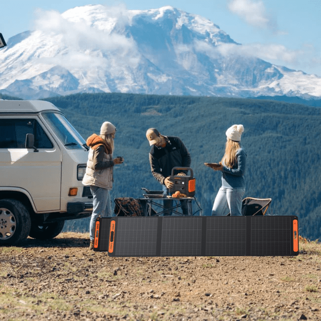 Explorer  2000 v2 Portable Power Station