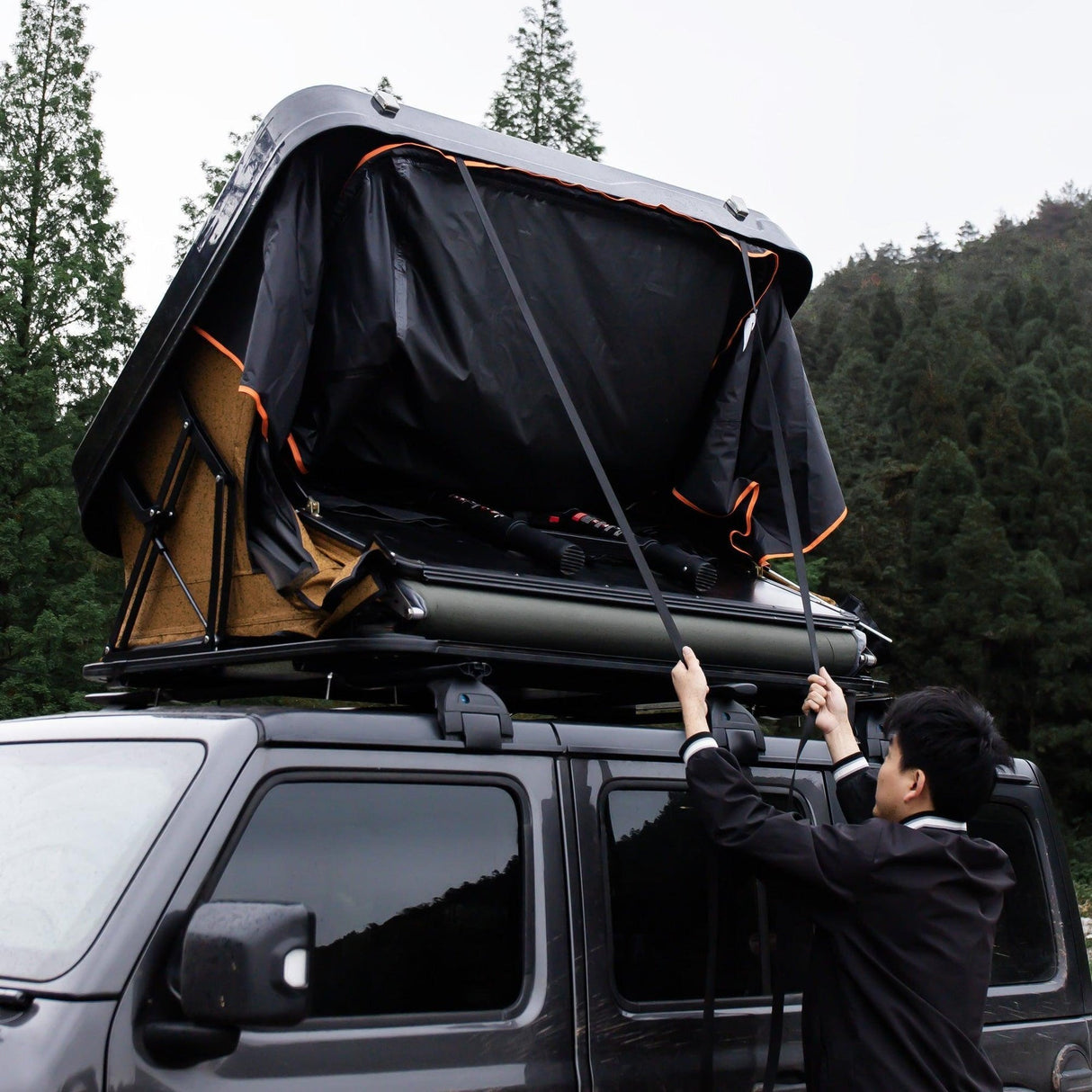 Naturnest Sirius 2 Clamshell Car Roof Top Tent
